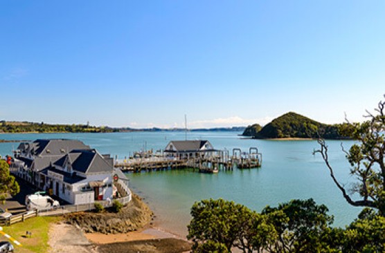 Bay of Islands Day Tour with Hole in the Rock Cruise + Picnic Lunch